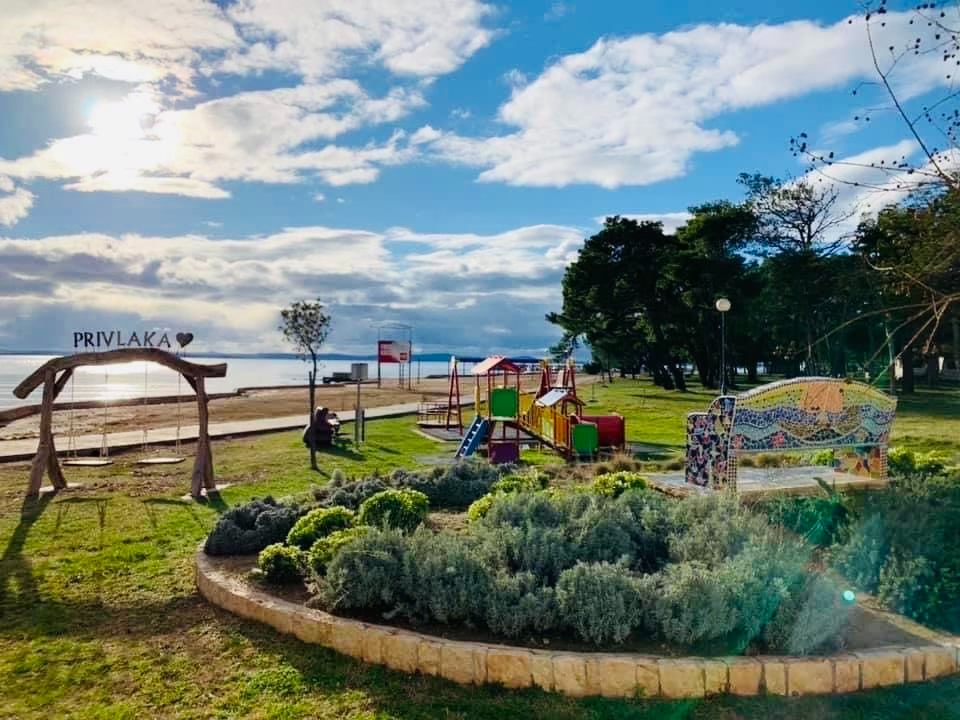 Privlaka strand